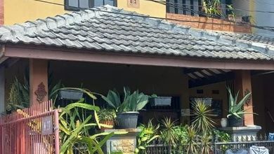 Rumah Dijual di Curug, Tangerang, LB 152m², Harga Kompetitif!