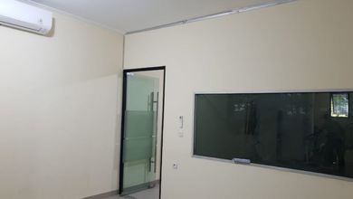 Jual Harga Kompetitif Ruko Inti Kota Siap Huni 