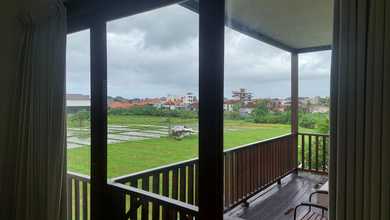 Villa Pemandangan Sawah Di Berawa