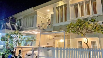 Rumah Elegan di Mahendradata, Denpasar, 3 Kamar Tidur, LT 123m²