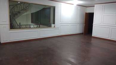 Disewakan Ruang Kantor di Lantai 3, Lokasi Strategis, Pusat Bisnis, Cideng, Jak Pus