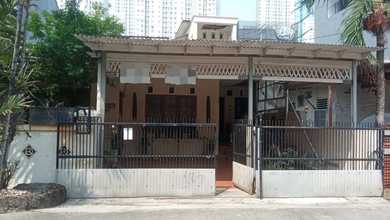 For Sale rumah Premium di Pluit, Jakarta Utara - LT 179m²