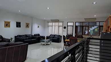 Dijual rumah Premium di Palmerah, Jakarta Barat - LT 206m²