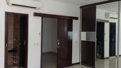Rumah Siap Huni di Kawasan Green Ville, Jakarta Barat, LT 90m²
