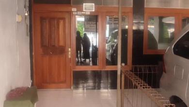 Hunian Mewah di Tomang, Jakarta Barat, 4 Kamar Tidur, LT 200m²