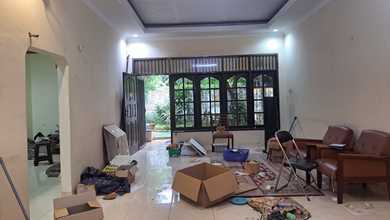 Dijual rumah Eksklusif di Tomang, Jakarta Barat - LT 246m²