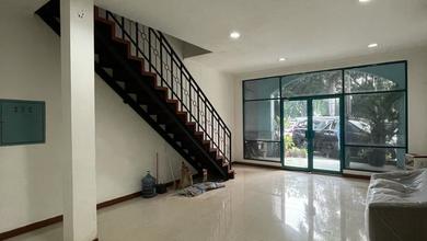 Disewakan Ruko Hoki 3 Lantai Pondok Indah 