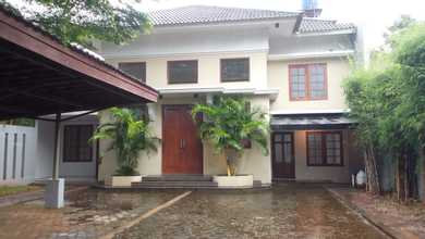 Disewakan Rumah Murah di Pondok Ranji, Tangerang, LT 350m²