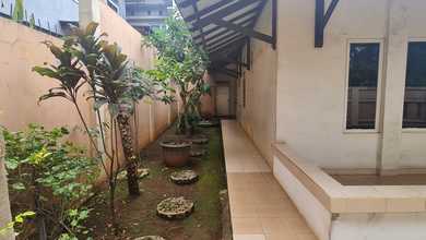 Penawaran Langka, rumah Mewah di Pondok Labu, Jakarta Selatan, LB 150m²