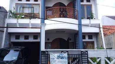 Rumah Siap Huni di Area Limo, Depok, LT 110m²