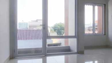 Jual Rumah Cantik LT 81 m2 di Tomang, Jakarta Barat