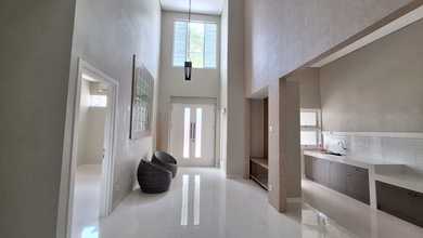 Kesempatan Langka, rumah Mewah di Bintaro, Tangerang Selatan, LB 100m²