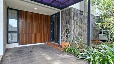 Rumah Favorit di Bintaro, Tangerang Selatan, 2 KT, Harga 1,8 Miliar