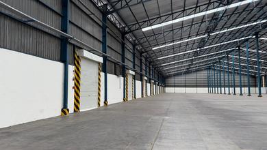 Gudang Sewa di Cakung Ada Loading Dock Bagus Jarang Ada