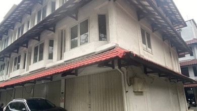 Ruko Murah 3 Gandeng Di P.jayakarta Hdp Jalan Raya