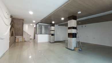 Jual.sewa Ruko Kelapa Gading Boulevard.4.5lt