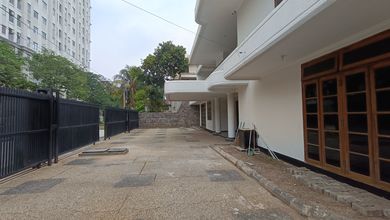 Gedung Ex Kantor Di Sunter Cocok U/Kantor N Gudang