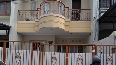 Dijual rumah Eksklusif di Sunter, Jakarta Utara - LT 99m²