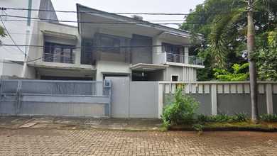 Penawaran Langka, rumah Prestisius di Sunter, Jakarta Utara, LB 450m²