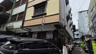 Ruko Krekot Bunder.3-1/2 LT Hdp Jalan.raya