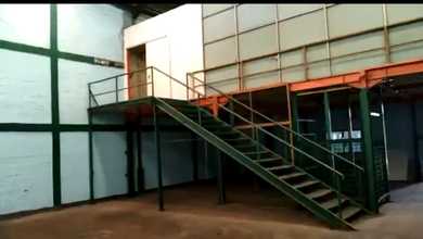 Gudang Gandeng + Kantor di Jati Uwung, Tangerang