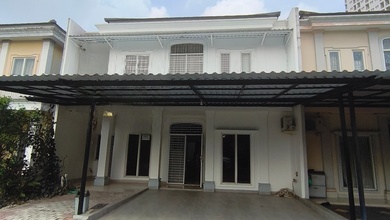 Jual Segera Rumah Mewah area Tangerang Kota, Tangerang, LT 153 m2