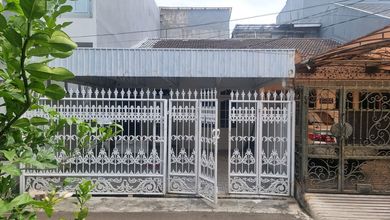 Rumah Sewa Nyaman Lokasi Kelapa Gading, Jakarta Utara, LB 135m²