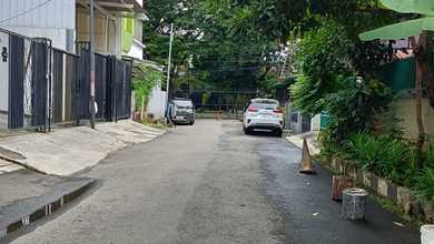 Rumah Sewa Nyaman Lokasi Kelapa Gading, Jakarta Utara, LB 135m²