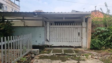 Rumah Modern di Grogol, Jakarta Barat, Luas 353 m2