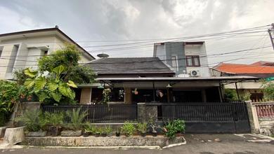 Rumah Mewah di Tebet, Jakarta Selatan, 3 KT, LT 222m²