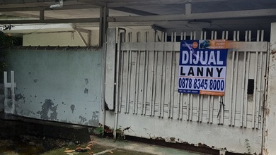 Hunian Mewah di Grogol, Jakarta Barat, 4 Kamar Tidur, LT 353m²