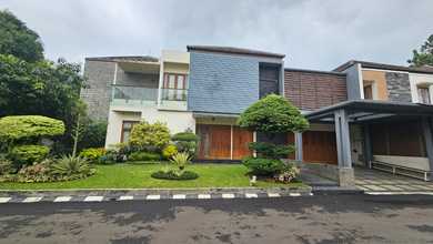 Hunian Mewah di Jagakarsa, Jakarta Selatan, 8 Kamar Tidur, LT 650m²