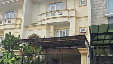 Rumah Mewah LT 136 m2, di Penjaringan, Jakarta Utara