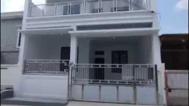 Jual Rumah Nyaman di Harapan Indah, Bekasi - LT 135m²