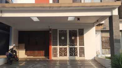 Kesempatan Rumah di Lippo Cikarang, Cikarang, LB 320m², Harga 2,4 Miliar