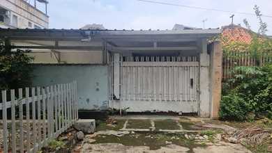 Rumah Area Premium Grogol, Jakarta Barat - Harga Menarik 4,5 Miliar