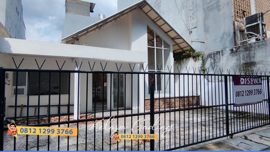 Sewa Ruko Resto Kelapa Gading 200m2 Jarang Ada!