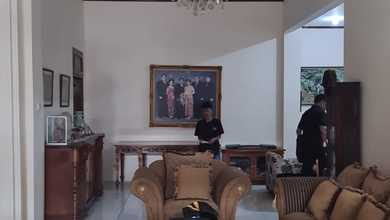 Jual Segera Rumah Mewah area Menteng, Jakarta Pusat, LT 374 m2
