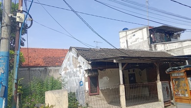Jual Rumah Siap Huni di Golden City, Bekasi, 2 KT, Harga Terbaik