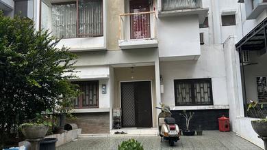 Rumah Dijual di Jakarta Garden City, Jakarta Timur, LB 156m², Harga Kompetitif!