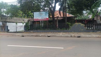 Jual Rumah Siap Huni di Pondok Bambu, Jakarta Timur, LT 712 m2
