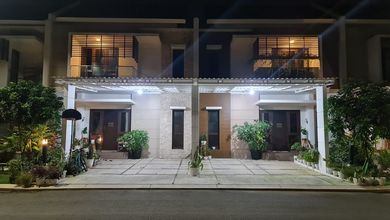 Dijual rumah Premium di Summarecon Bekasi, Bekasi - LT 208m²