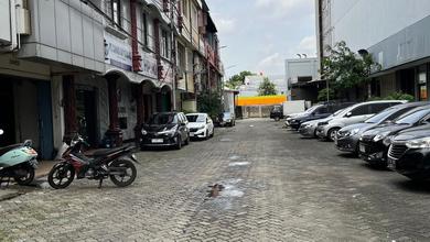 Ruko 3 Lantai Termurah,siap Pakai Di Komplek Ciplaz Klender,duren Sawit