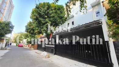 Rumah Kost 3 Lantai Kamar Tidur 21 Dan Kamar Mandi 23 Full Furnished Bebas Banjir Di Cempaka Putih Timur,cempaka Putih,jakarta Pusat