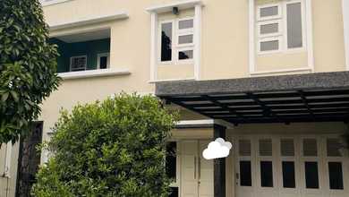 Rumah Siap Huni di Kawasan Galaxy, Bekasi, LT 170m²