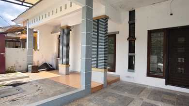 Rumah Minimalis Disewakan di Harapan Indah, Bekasi, Harga Ekonomis