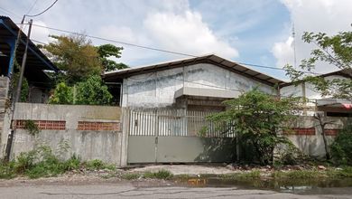 JUAL CEPAT GUDANG SUNTER DI LOKASI SANGAT  STRATEGIS DEKAT JALAN UTAMA