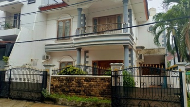 Kesempatan Eksklusif, rumah Prestisius di Sunter, Jakarta Utara, LB 215m²