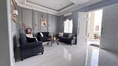 Rumah Elegan di Sunter, Jakarta Utara, 4 KT, LT 250m²