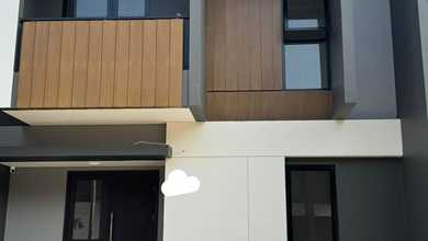 Hunian Favorit di Bekasi Utara, Bekasi, 3 KT, Harga 1,8 Miliar